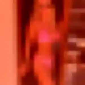 Romina, 29 ans, en ligne à Valmont pour une rencontre coquine