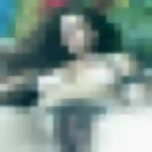 Francine (24 ans) à Varennes-Saint-Sauveur attend une rencontre ce soir