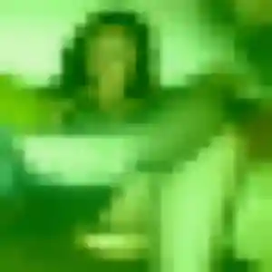 Anne-Laure (40 ans) à Vaux propose une rencontre ce soir