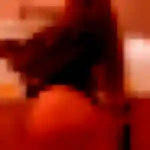 Rejoins Elena, 35 ans à Vaux-le-Pénil en privé