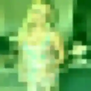 Rejoins Zelda, 23 ans à Vendat en t'inscrivant