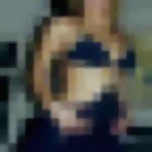 Brune, 22 ans, cherche un plan cul à Ventabren