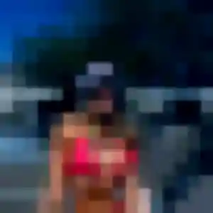 Charmante Siham, 27 ans à Vernantes - voir sa photo