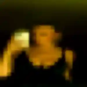 Photo de Sandrine à Vernoux-en-Vivarais (32 ans) - plan cul anonyme
