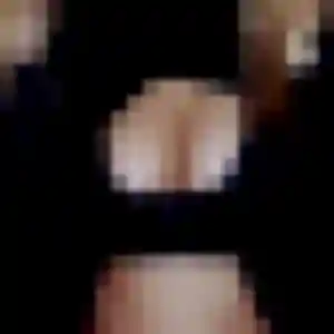 Sixtine, 32 ans, en ligne à Vibeuf pour une rencontre coquine