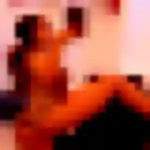 Photo de Imane à Vichy (24 ans) - plan cul gratuit