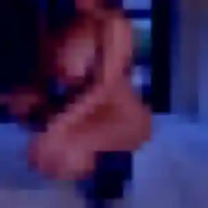 Contacte Frederique, 42 ans à Vigoulet-Auzil en t'inscrivant