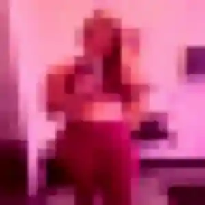 Lily, femme de 34 ans veut plan cul à Village-Neuf