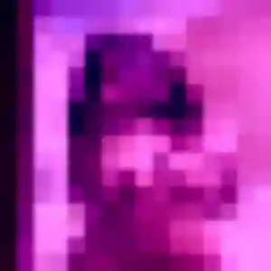 Louna, 37 ans, connectée à Ville-en-Tardenois pour une rencontre coquine
