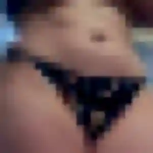 Sixtine, 27 ans, disponible à Ville-Houdlémont pour un plan cul