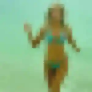 Photo de Marion à Villechenève (41 ans) - plan cul discret
