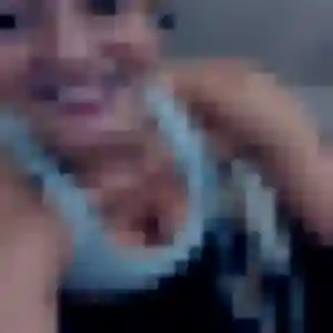 Sexy Dorothee, 38 ans à Villefranque - découvrir son profil