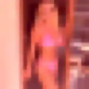 Eva (23 ans) à Villeneuve-sur-Bellot cherche un plan cul rapidement
