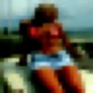 Lise, 33 ans, cherche un plan cul à Villetelle