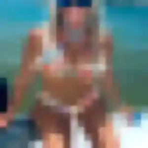 Photo de Oceane à Villethierry (31 ans) - plan cul gratuit