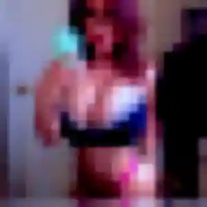 Sexy Bertrane, 29 ans à Villy-le-Bouveret - voir sa photo
