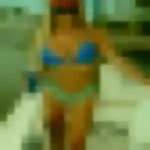 Photo privée de Bertrane, 36 ans à Villy-le-Bouveret - rencontre coquine