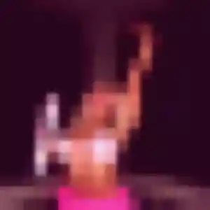 Rejoins Celeste, 28 ans à Vire Normandie en t'inscrivant