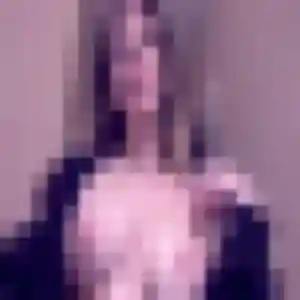 Rejoins Karima, 27 ans à Vireux-Molhain gratuitement