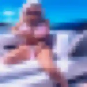 Violette, 28 ans, connectée à Virey-sous-Bar pour une rencontre coquine