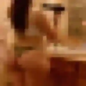 Celia, 23 ans, en ligne à Vitry-sur-Orne pour un plan cul