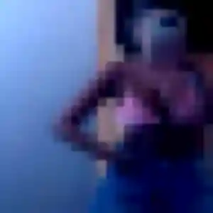 Découvre Soraya, 33 ans à Vouillé-les-Marais en privé