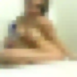 Photo de Rosalie à Werentzhouse (27 ans) - plan cul gratuit