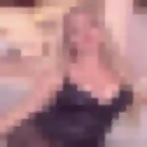Helene, 30 ans, dispo pour plan cul à Yronde-et-Buron