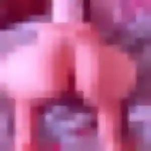 Adeline, 26 ans, en ligne à Zetting pour une rencontre coquine